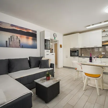 Anna House With Apartment *