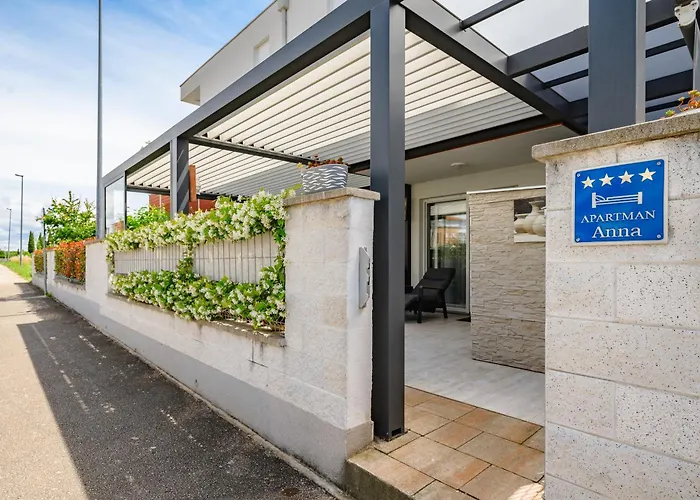 Anna House With * Umag