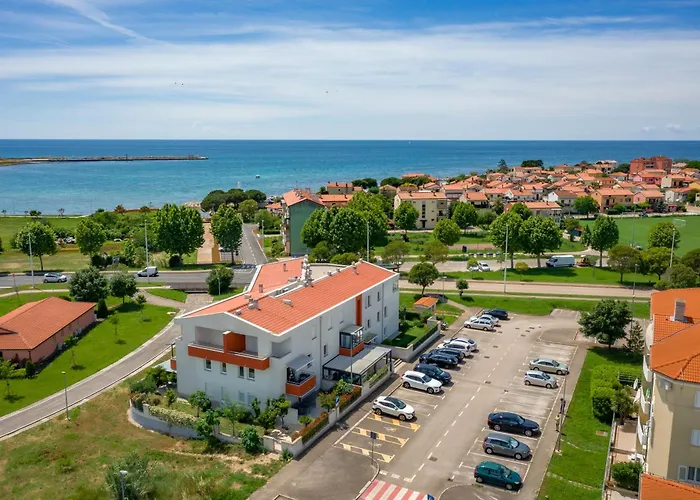 Anna House With Apartmán