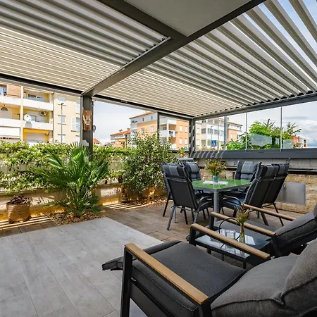 Apartment Anna House With *